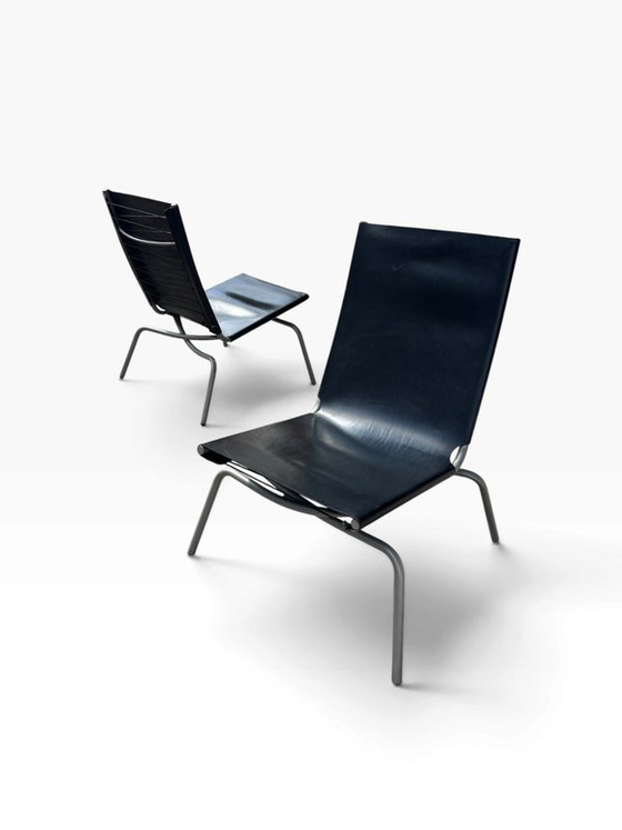 Set of 2 black lounge chairs by Fabiaan van Severen., Adjustable recliner chair, Leather (photo 6 of 12)