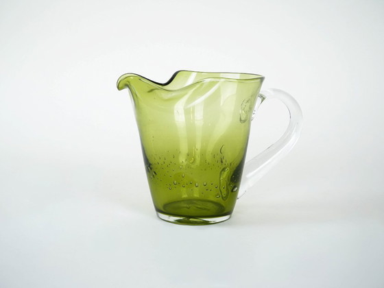 Image 1 of Jarra de cristal verde oliva, diseño italiano, años 60, fabricada en Italia.