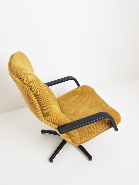 Vintage Artifort F154 draaifauteuil Geoffrey D. Harcourt – Polyester, Textile (photo 4 of 10)