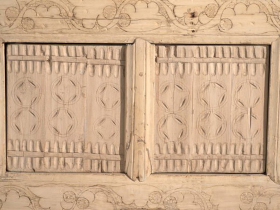 Credenza antica intagliata in legno di abete – Cina, c. 1920 – Credenze, Iron (photo 36 of 40)