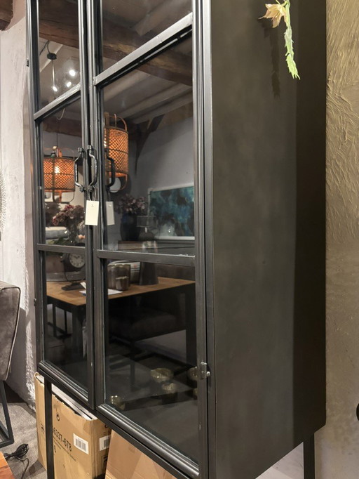 Vetrina By-Boo Ventana