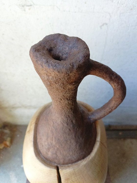 Image 1 of Vase/sculpture in carved solid oak