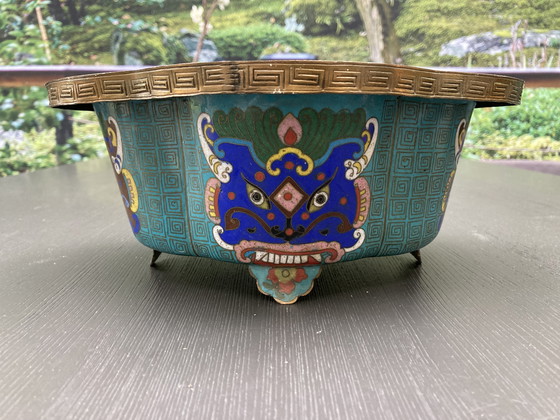 Image 1 of Jardinera de cloisonné