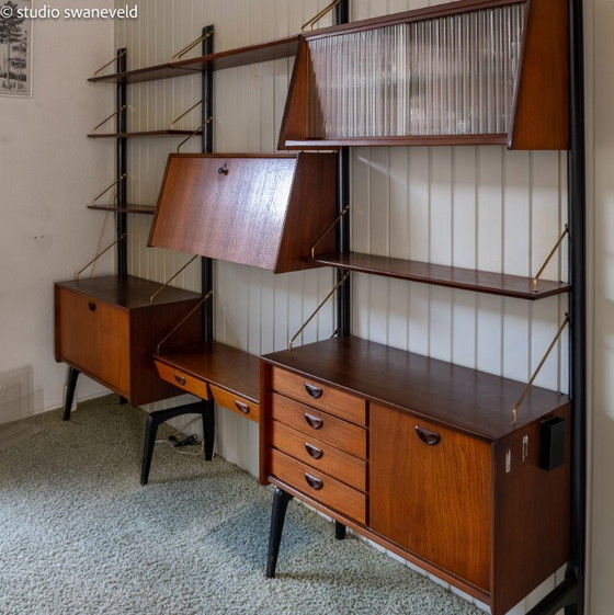 Image 1 of wandmeubel van Teeffelen WEBE