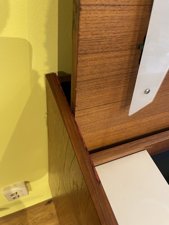 Image 1 of Kaptafel / ladekast vintage uit Denemarken teak fijner