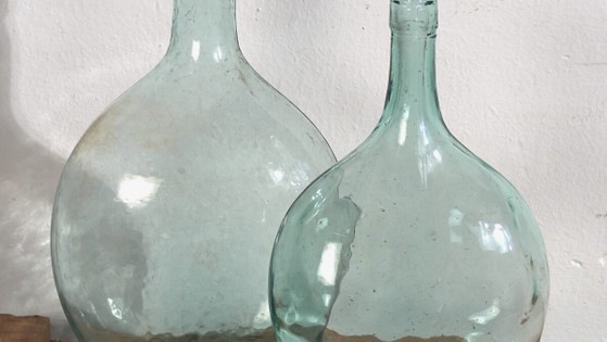 Antique blue demijohns (c.1920). Set of 2 pieces #47 – Decorative Objects, Glass (photo 3 of 18)