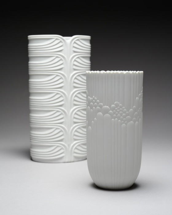 Image 1 of Coppia di vasi in porcellana biscuit bianca di Rosemonde Nairac per Rosenthal Germania