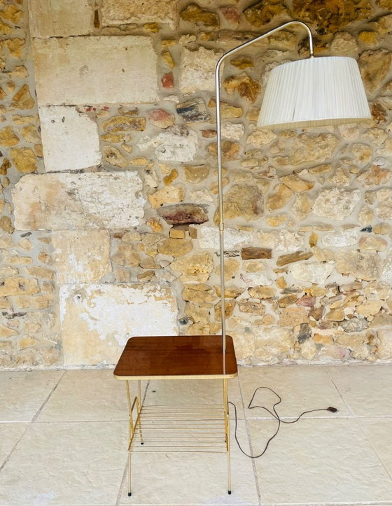 Mid-Century, Swivel,  Floor Lamp with Integrated Side Table, 1960s – Floor lights, Brass (photo 31 of 34)