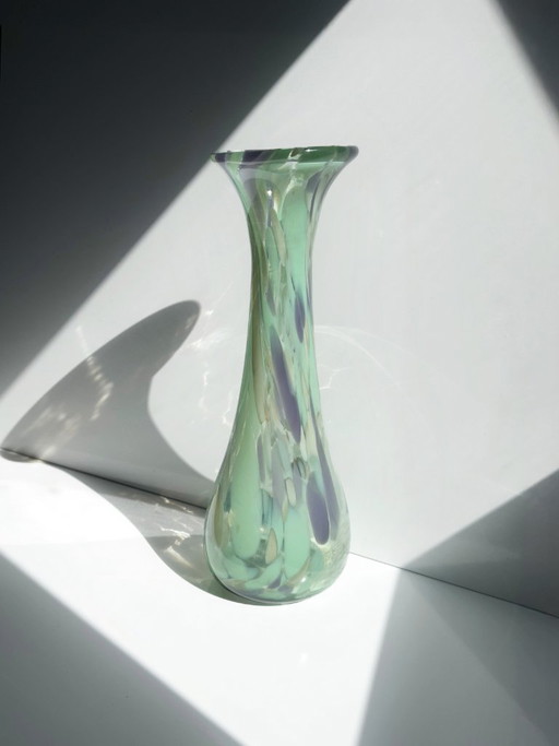 Vintage Art Glass Vase in Hellgrün, Violett & Beige, Mundgeblasenes Glas, 1970er Jahre – vazen, Murano Glass