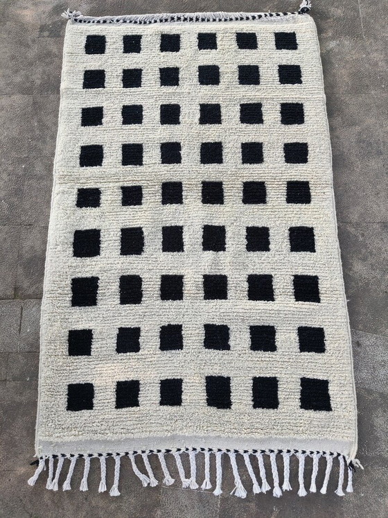 Image 1 of Beni Ourain handwoven hallway rug, traditional craftsmanship, size 140/260 cm