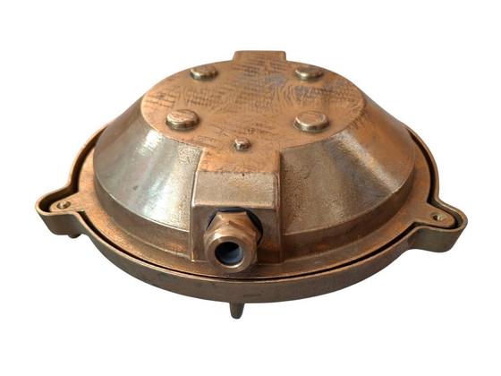 Image 1 of Vintage nautische wandlamp van massief messing – authentieke industriële stijl