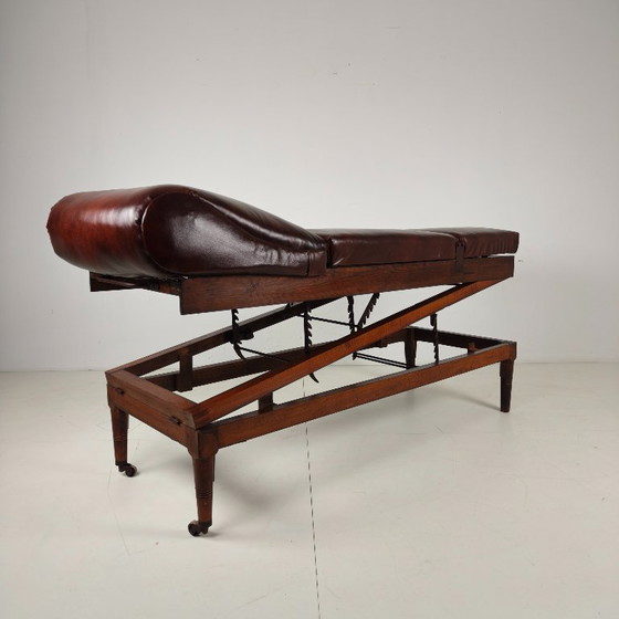 Lit d'hôpital militaire anglais ancien – XIXe siècle – Lits 1 personne, Wood, Leather (photo 10 of 16)