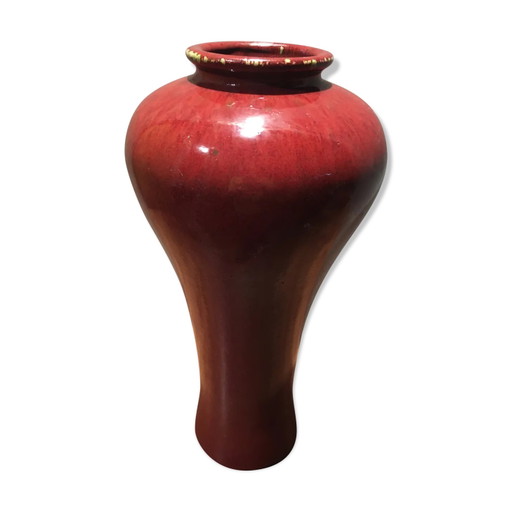 Jarrón de cerámica rojo