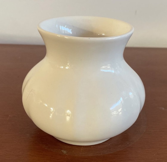 Image 1 of De Porceleyne Fles Delft - Vase en faïence blanche de Delft