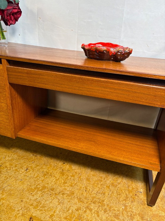 Credenza media vintage G-Plan in teak | Anni '60 | Mobile giradischi • Porta vinili • Supporto TV Elegante e (photo 4 of 5)