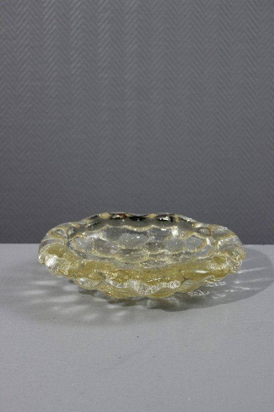 Image 1 of Coupe "Nid d'Abeille" Verre Jaune Texturé Pierre d'Avesn Période Art Déco