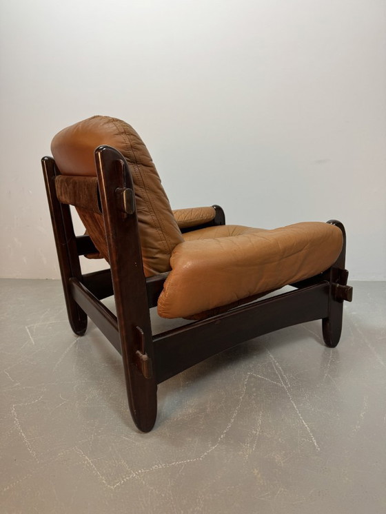 Image 1 of Mid-Century Brazilian Design Jean Gillon 'Rodeio' Lounge Chair in Cognac Leather Upholstery with Jacarandá Wooden Frame.