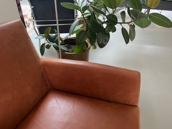 Image 1 of Design in stock beautiful & stylish leather chair