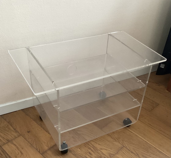 Image 1 of Tavolino in plexiglas David LANGE