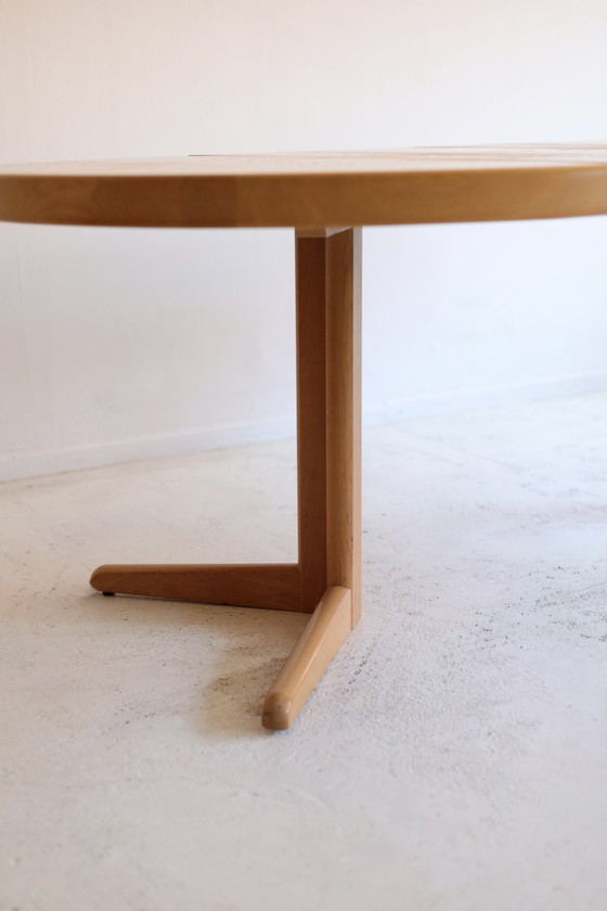 Extendable Oak Dining Table – Wood (photo 7 of 10)