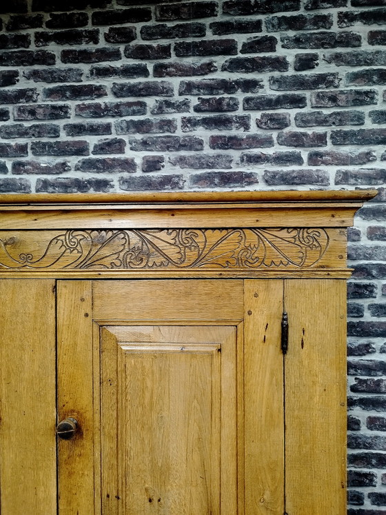 Image 1 of Mobile per il pane / Credenza / Pensile / Armadio per la biancheria in rovere antico