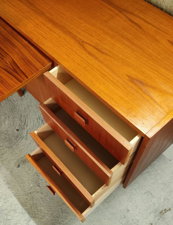 Vintage Scandinavian teak Sideboard with desk shelf, 1960s – Wood (photo 4 of 6)