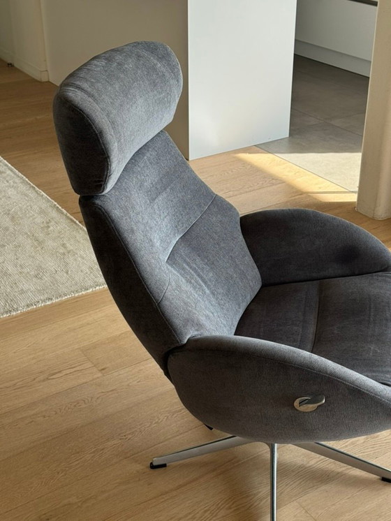 Image 1 of Draaibare design relaxfauteuil met voetensteun (blauwgrijs fluweel)