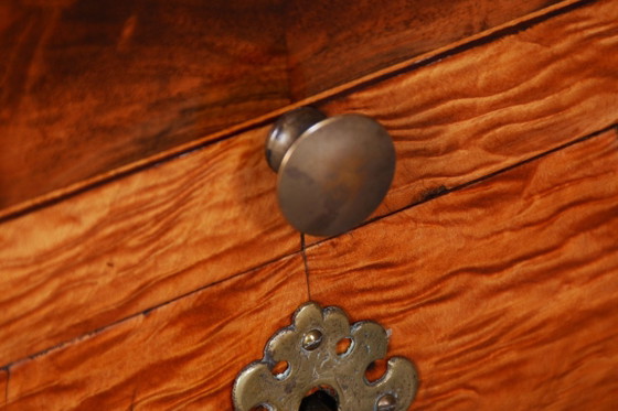 Portagioie Biedermeier restaurato, in frassino, acero, abete rosso e noce, di fabbricazione ceca, risalente (photo 12 of 16)