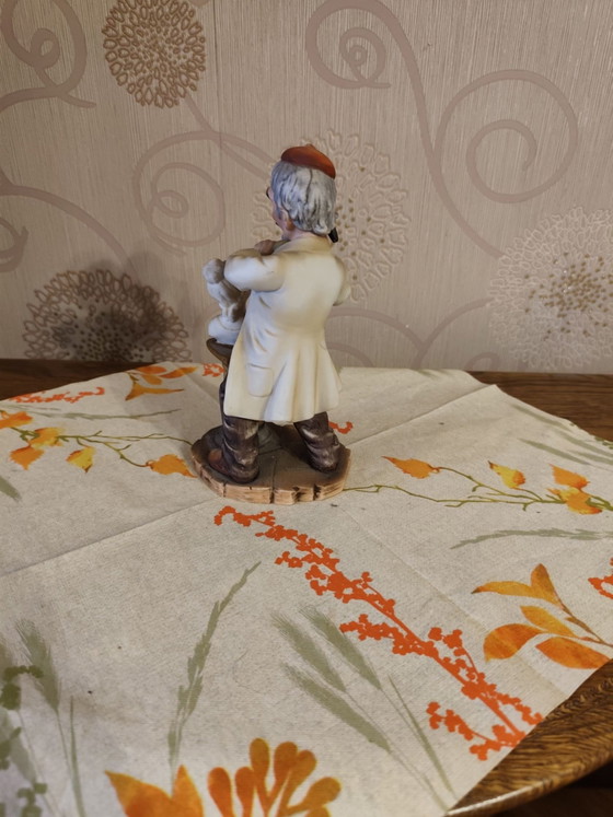 Figurine vintage en porcelaine, Kc sculpture, Objets déco, Beige (photo 5 sur 6)