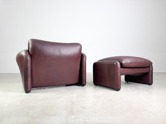 Image 1 of 2x Cassina Maralunga Sessel + Ottoman Vico Magistretti Leder braun