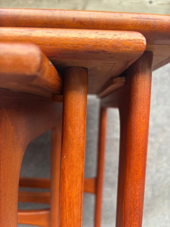 Set of nesting tables, Danish design 60s, Side tables, Wood, Brown, Mid Century Modern (photo 7 of 14)