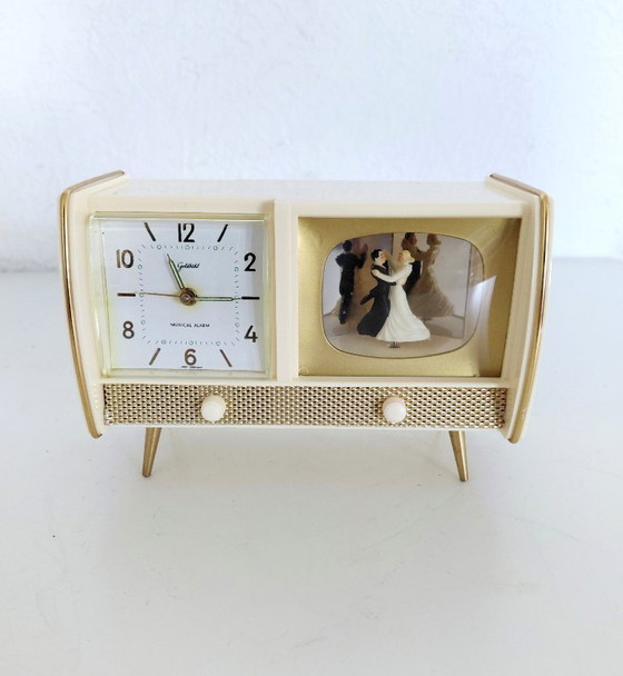 Image 1 of Goldbuhl/Richter KG fifties alarm clock with music box