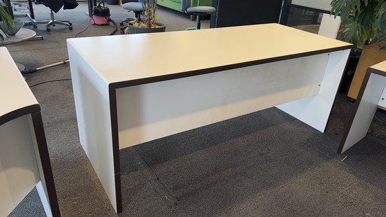 Image 1 of Dreiteiliger Schreibtisch