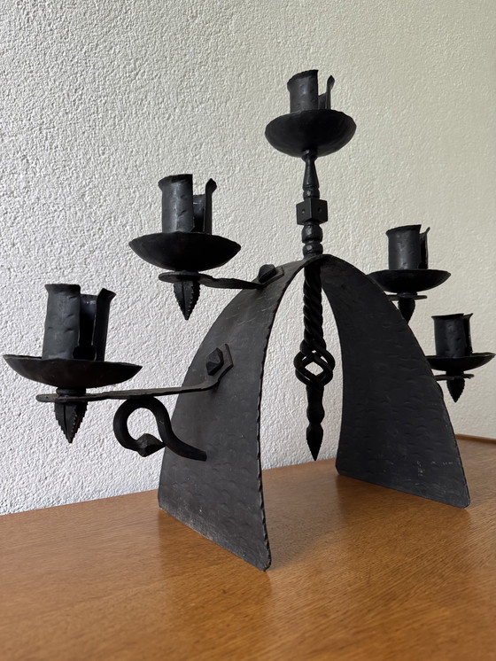 Image 1 of 60's Brutalistische smeedijzeren kandelaar