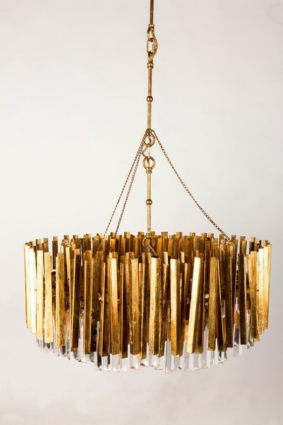 Image 1 of Lujosa lámpara de araña dorada