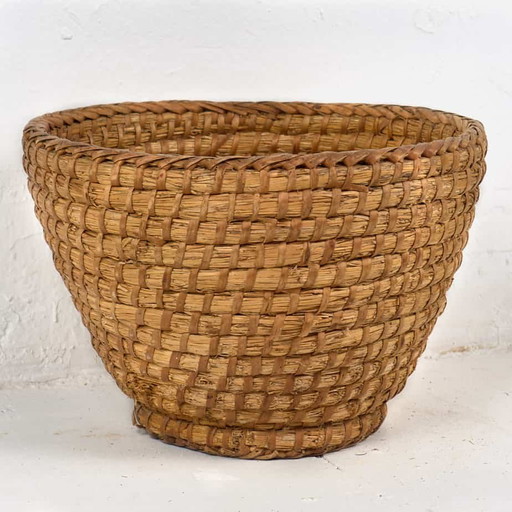 Cesta de mimbre decorativa antigua (c. 1930) #10