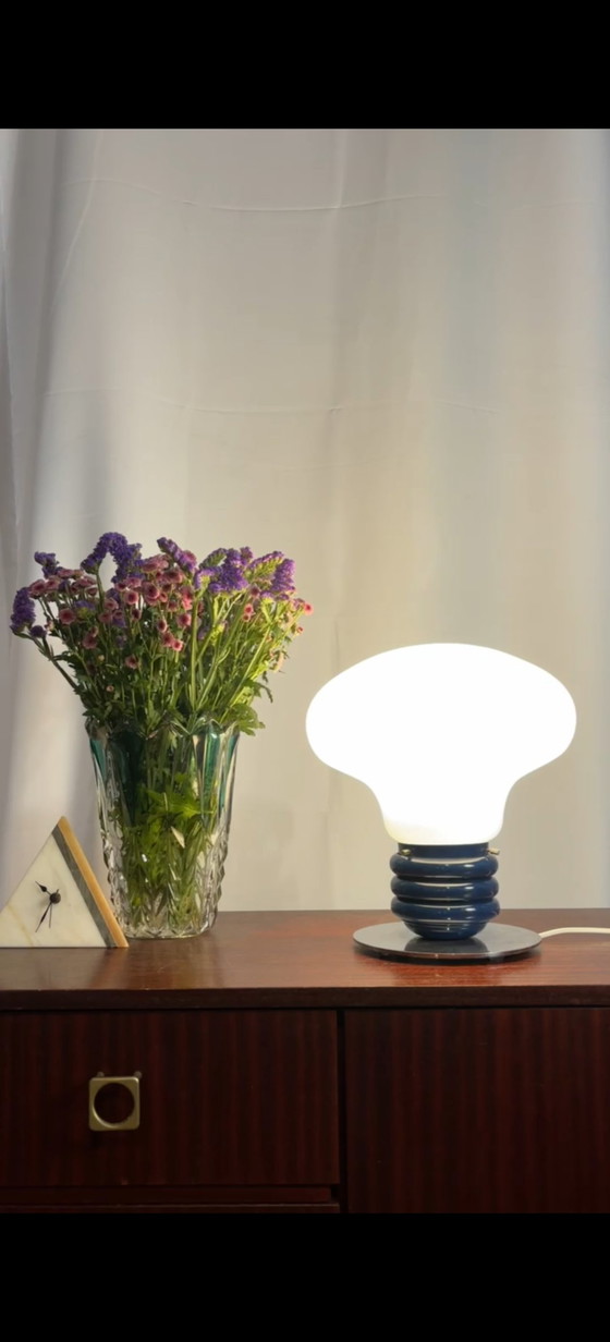 Image 1 of Vintage Space-Age Opaline Mushroom Lamp – Uniek Blauw Keramiek & Chroom