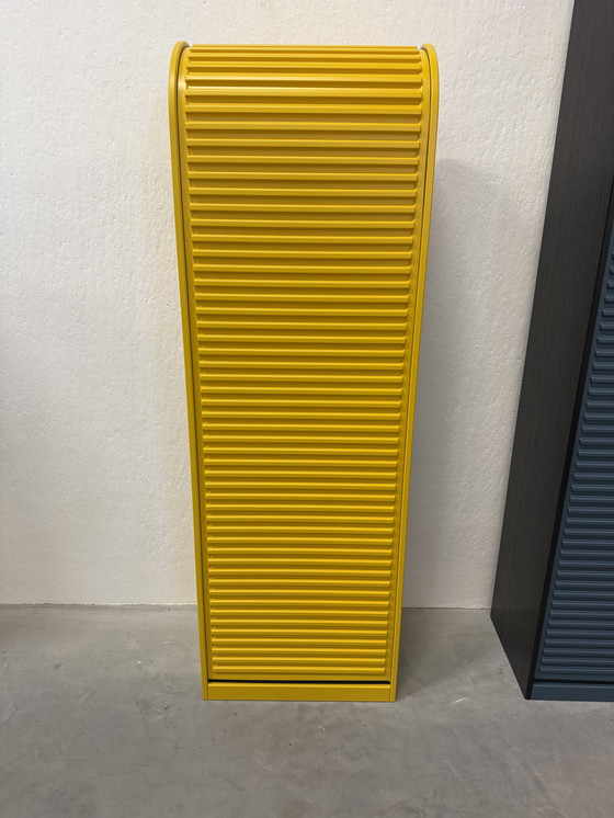 Image 1 of Armoire Pastoe A’dammer Jaune 170x55x37