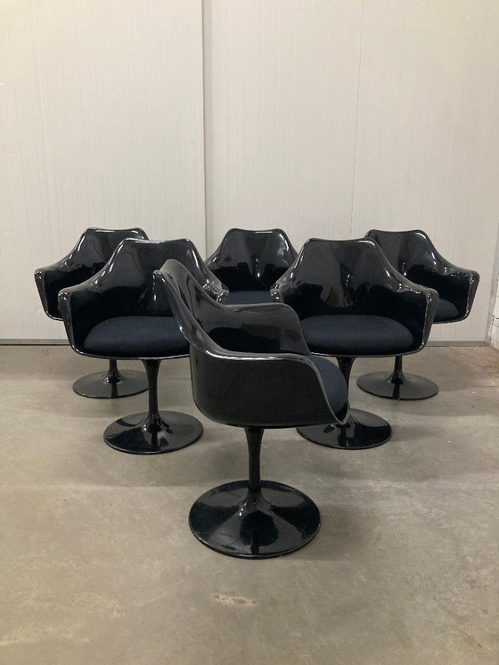 Image 1 of 6 replica Saarinen Tulip stoel 1940 met armleuning