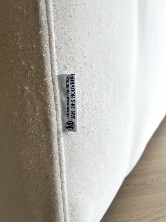 Image 1 of Jan des Bouvrie Bank Crème 308x308cm