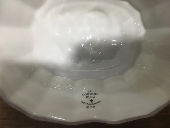 Decorative jelly mold "the blue cord" – Storage cabinet, Porcelain, Vintage (photo 9 of 13)
