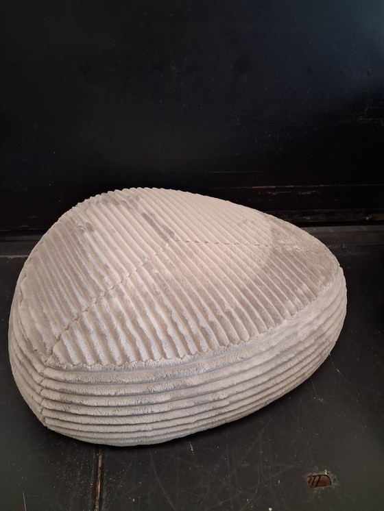 Image 1 of Pouf Stones