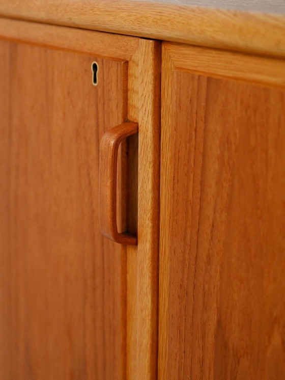 Image 1 of Credenza alta scandinava, anni '50/'60, rovere e teak, tre ante