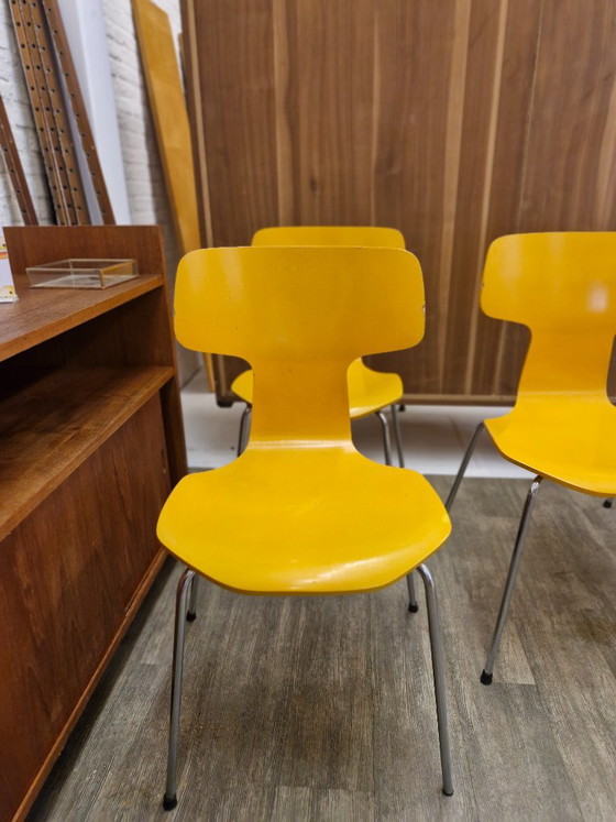 Fritz Hansen "Hammer" Sedie da pranzo (5) Modello 3103 – Arne Jacobsen (1974) – Metal, Wood, Vintage (photo 5 of 11)
