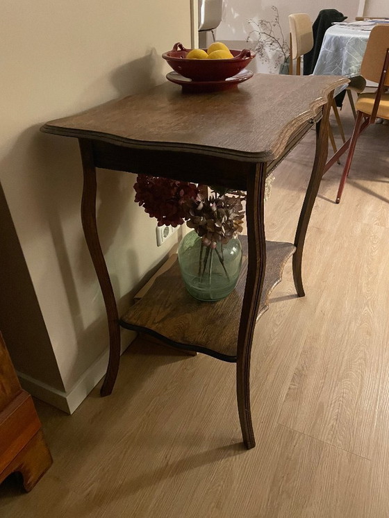 Image 1 of Antiek bijzet tafeltje