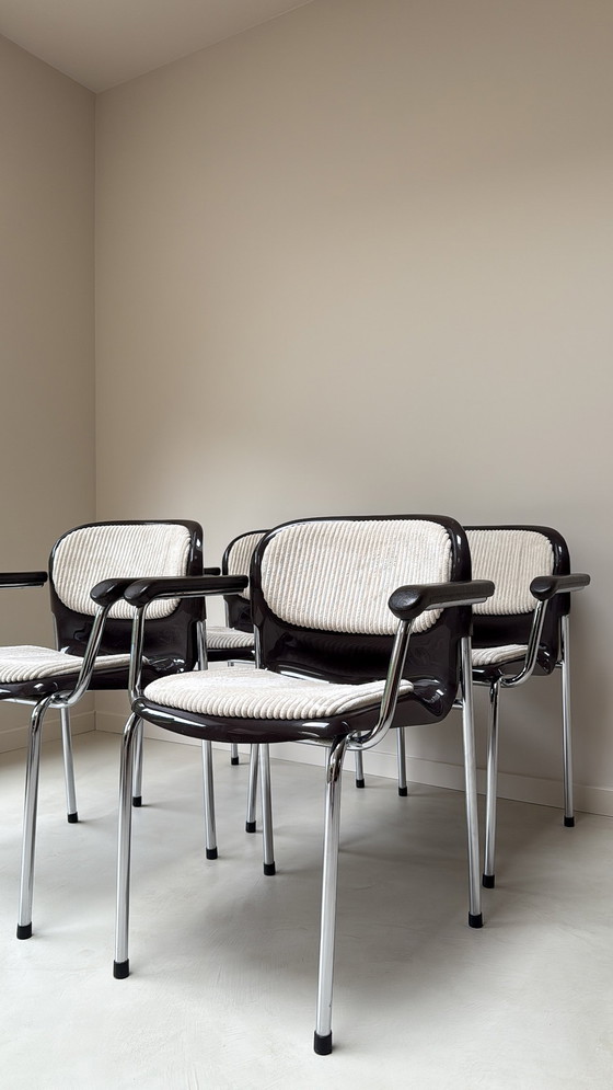 Image 1 of Vier vintage kuip stoelen SMK400K van Drabert ontworpen door Gerd Lange