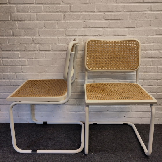 Set von zwei Cesca Webbing Stühlen – Esszimmerstühle, Metal, Rattan (photo 5 of 11)