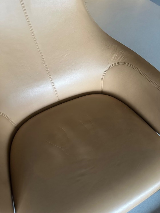 Image 1 of Vitra Grand Repos + Ottoman