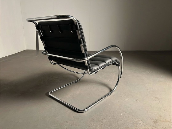 Image 1 of MR40, Mies van der Rohe para Knoll - Sala de exposición