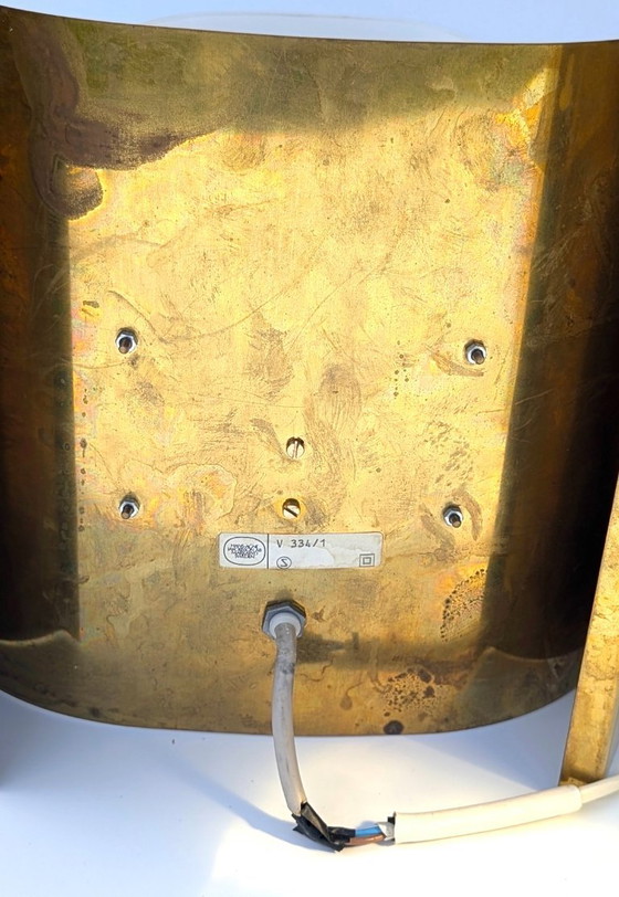 Image 1 of Pair of wall lamp Hans-Agne Jakobsson – Model V334/1 in brass with translucent plastic shades